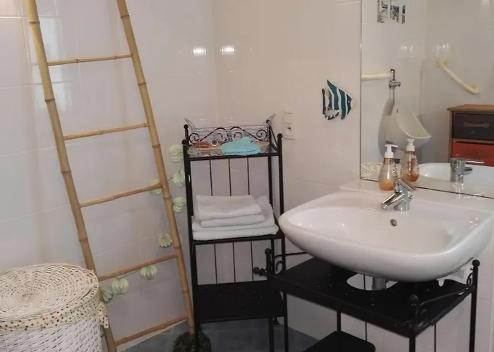 Maison En Bois Avec Jardin, Ideal Randonnee, Fibre Debit, Equipements Bebe Pres Du Mans Et Tours - Fr-1-410-195 Semesterbostad